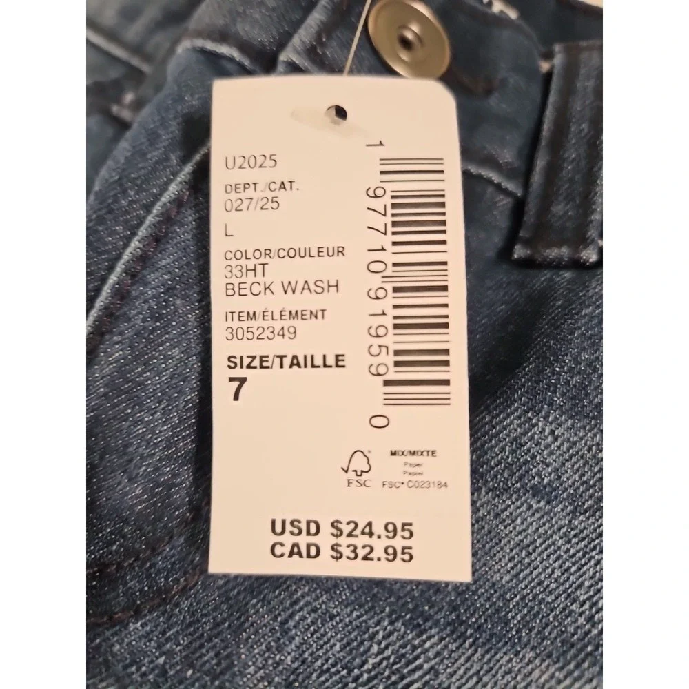 The Children's Place Jean Shorts Beck Wash  Size Taille 7 New With Tags